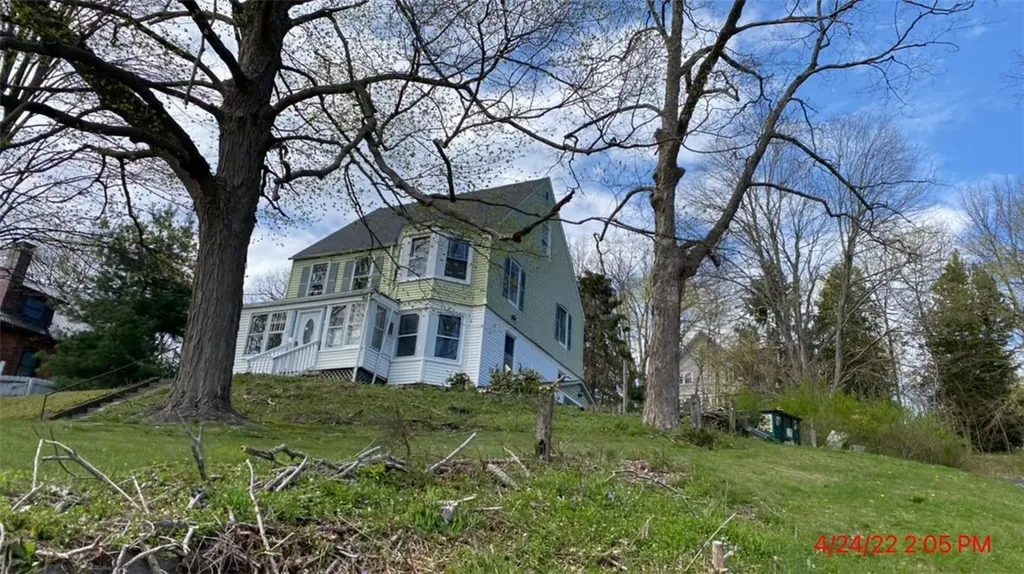 56 Oak Street Brewster NY 10509