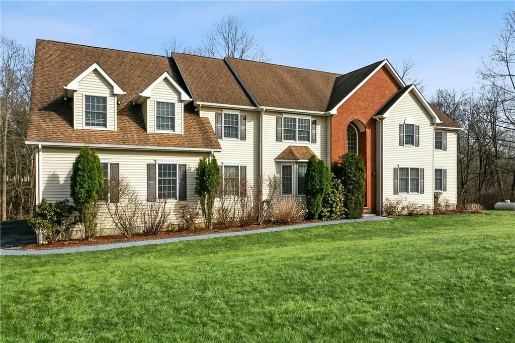 72 Duke Drive Carmel NY 10512