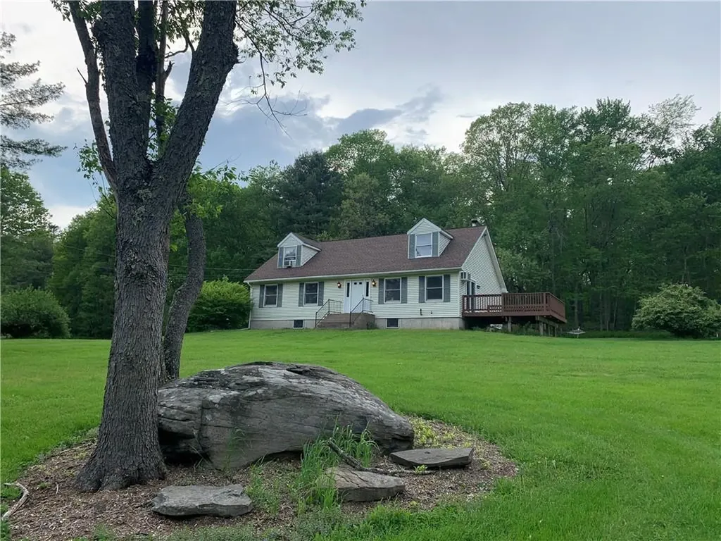 76 Buddenhagen Road Narrowsburg NY 12764