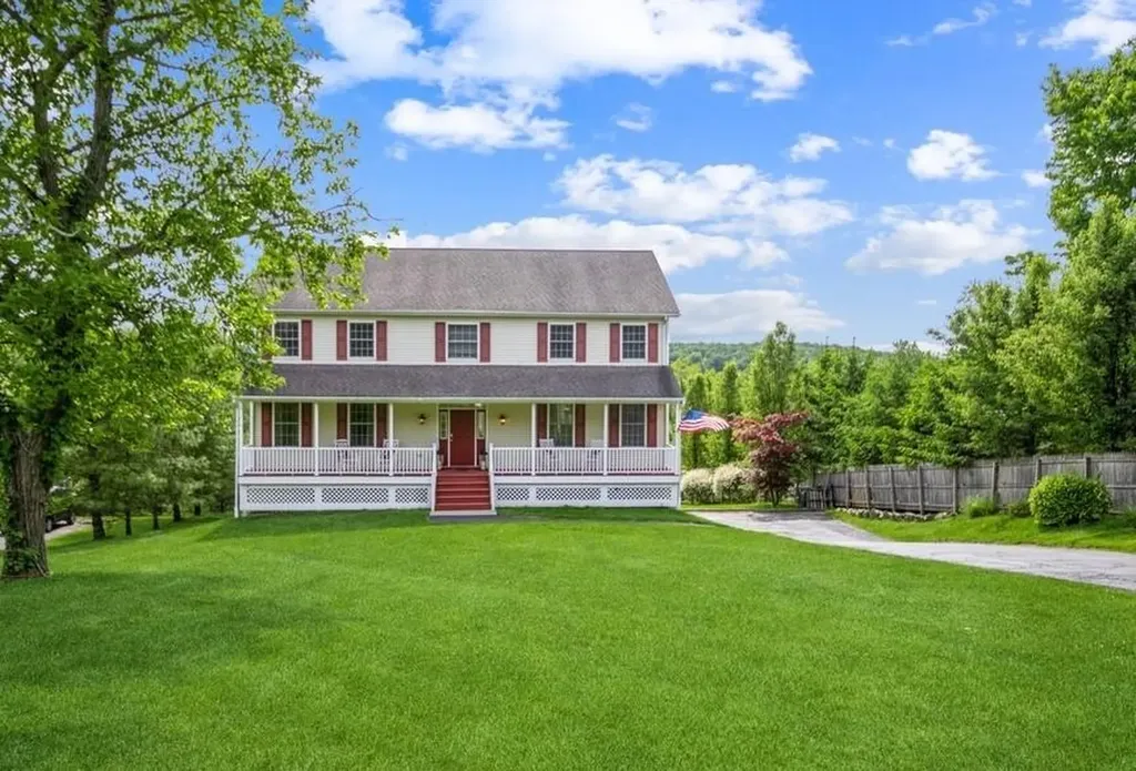 2 Crosby Road Carmel NY 10512