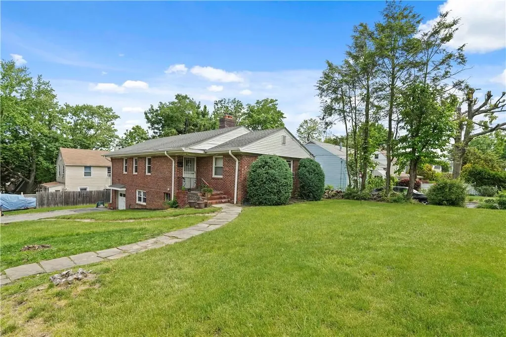 144 Gibson Avenue White Plains NY 10607