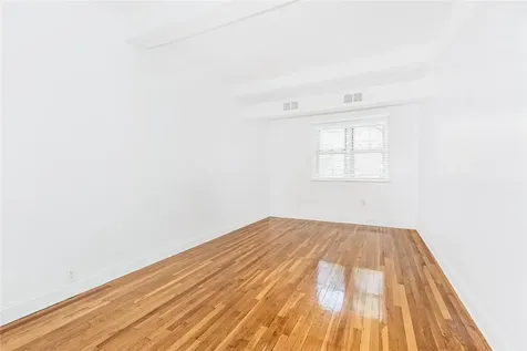 811 Bronx River Road Yonkers NY 10708