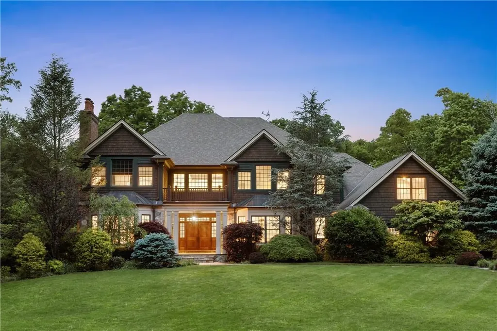 35 Sarles Street Armonk NY 10504