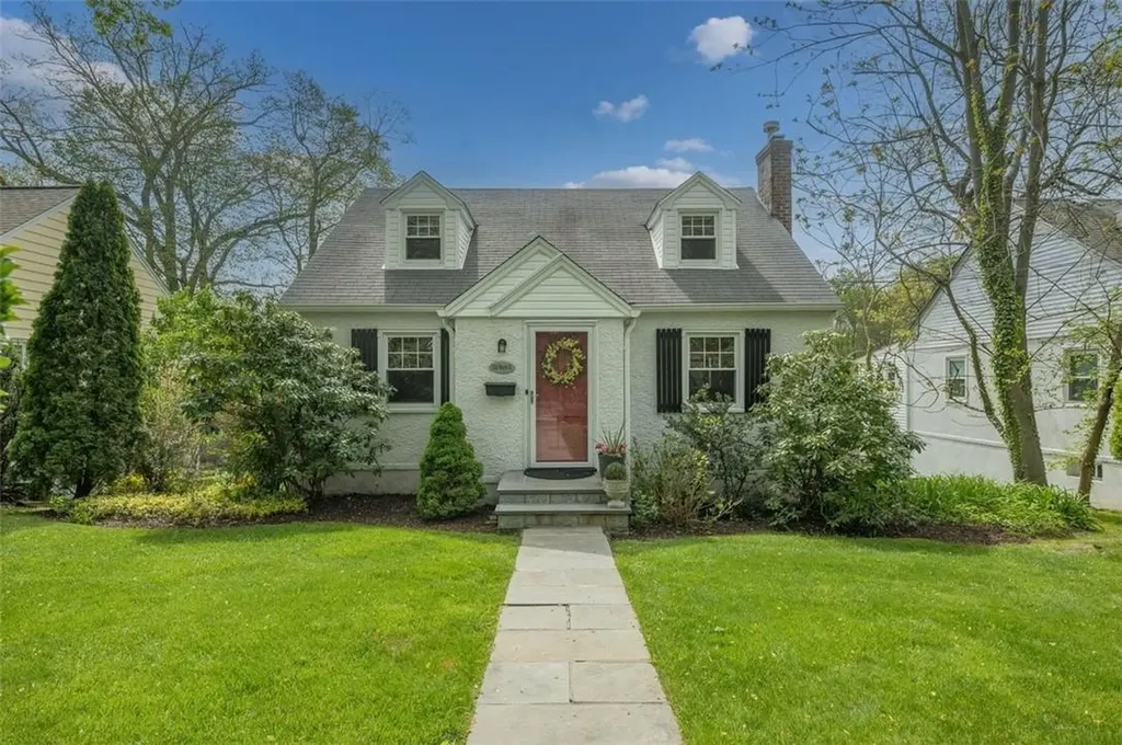 1389 Weaver Street Scarsdale NY 10583