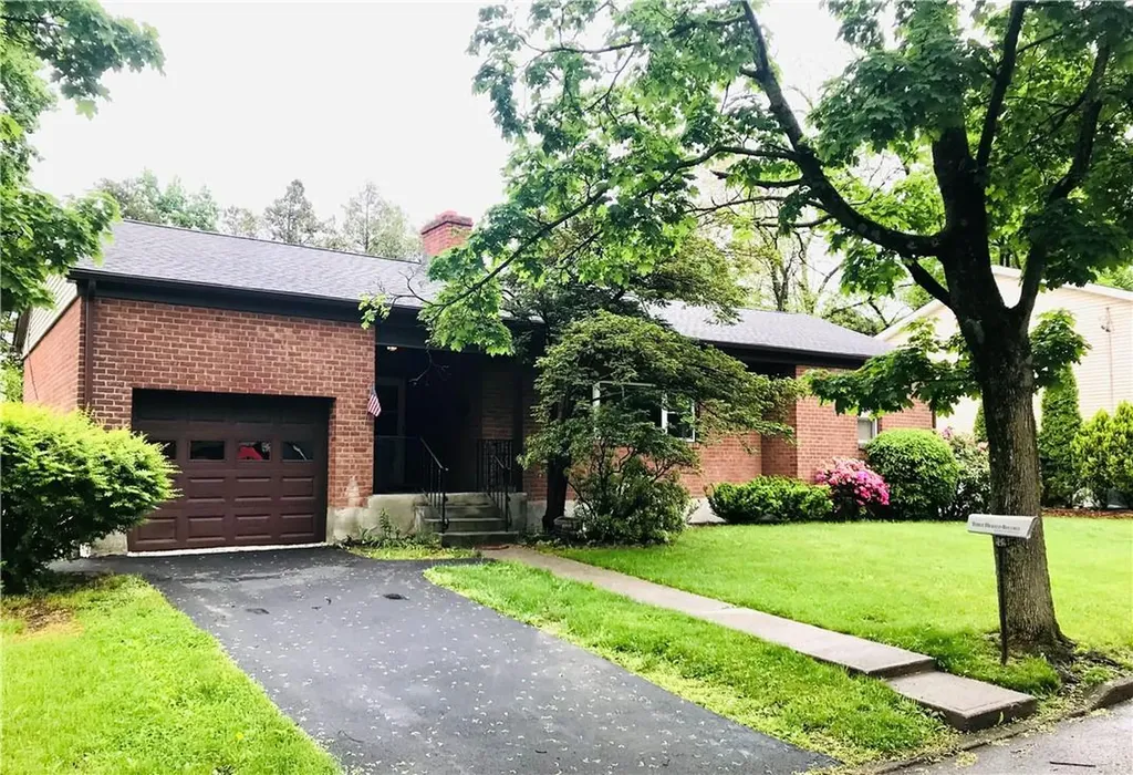 10 Jamison Place Newburgh NY 12550