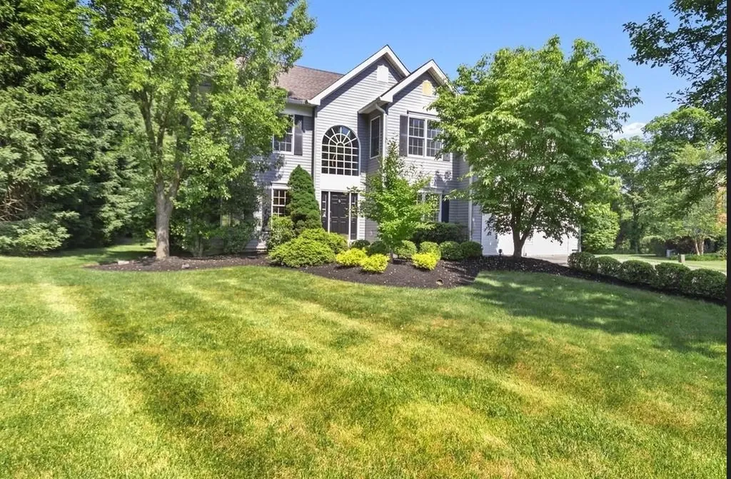 9 Brentwood Court Mount Kisco NY 10549