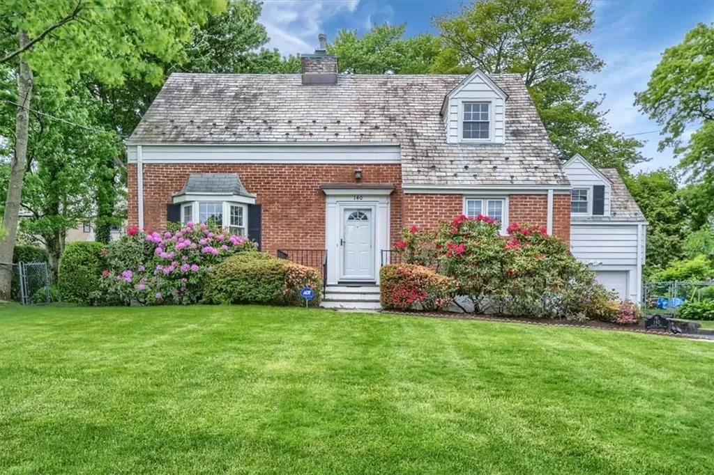 140 Ralph Avenue White Plains NY 10606