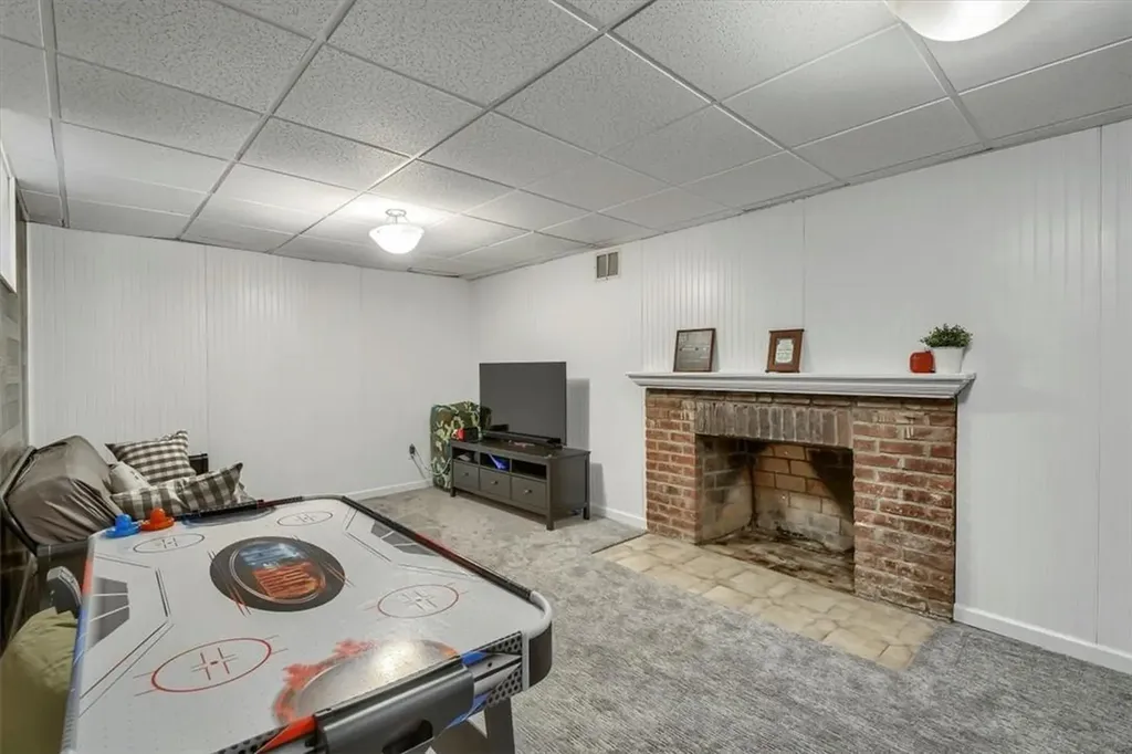 140 Ralph Avenue White Plains NY 10606