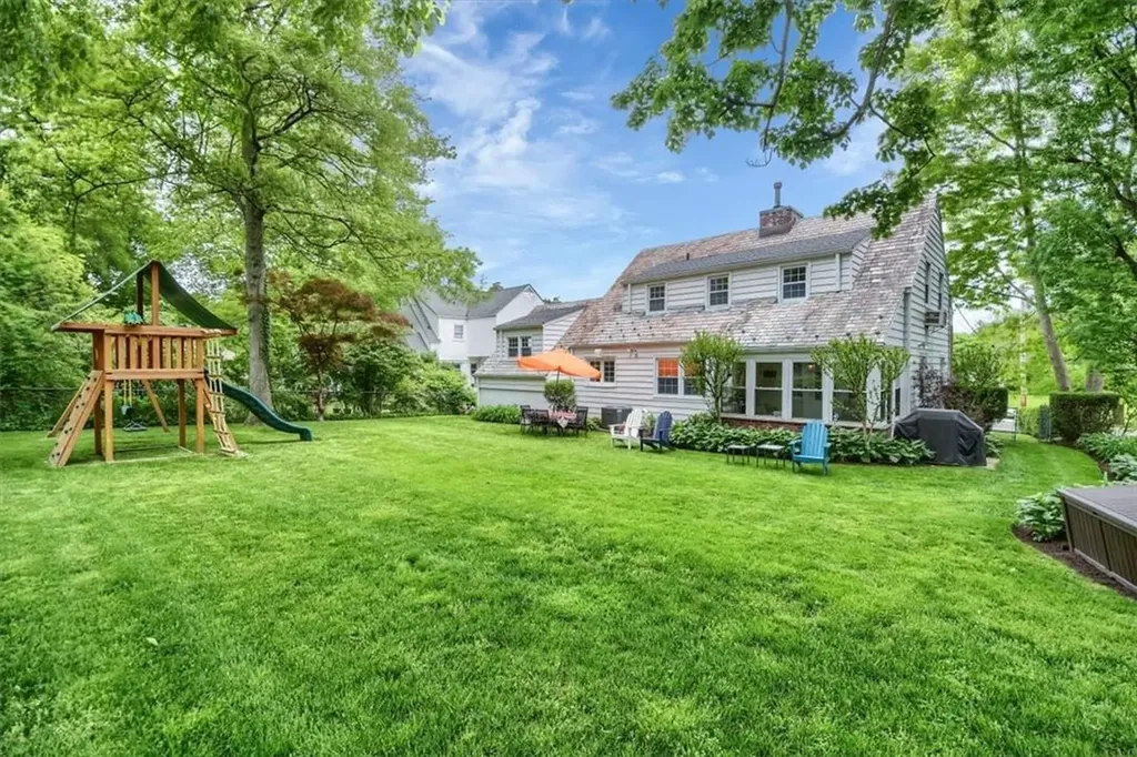 140 Ralph Avenue White Plains NY 10606