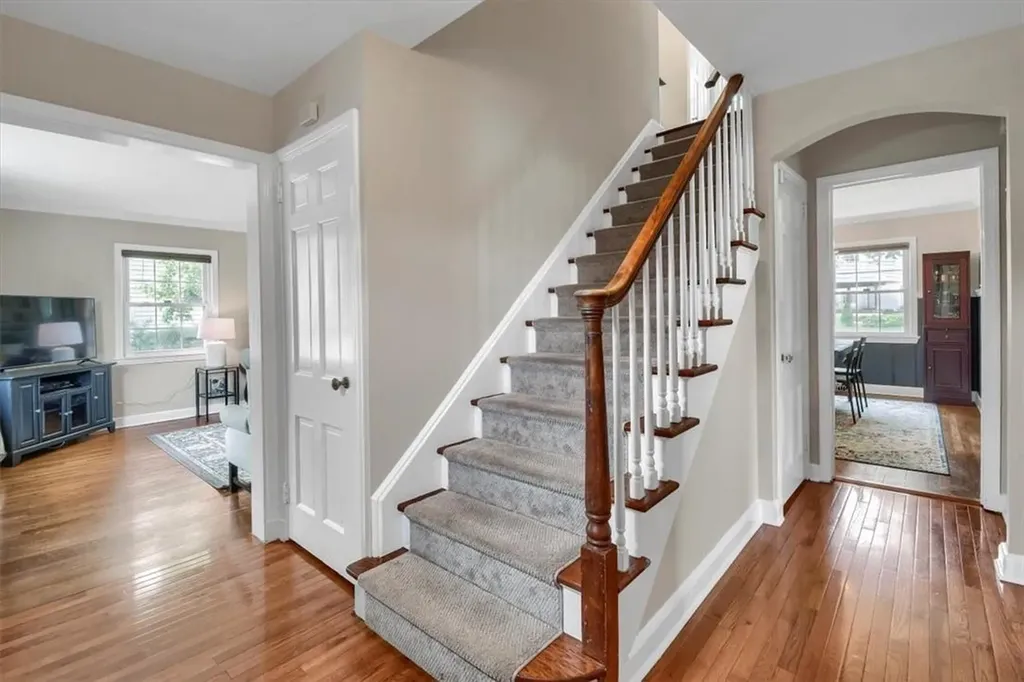 140 Ralph Avenue White Plains NY 10606