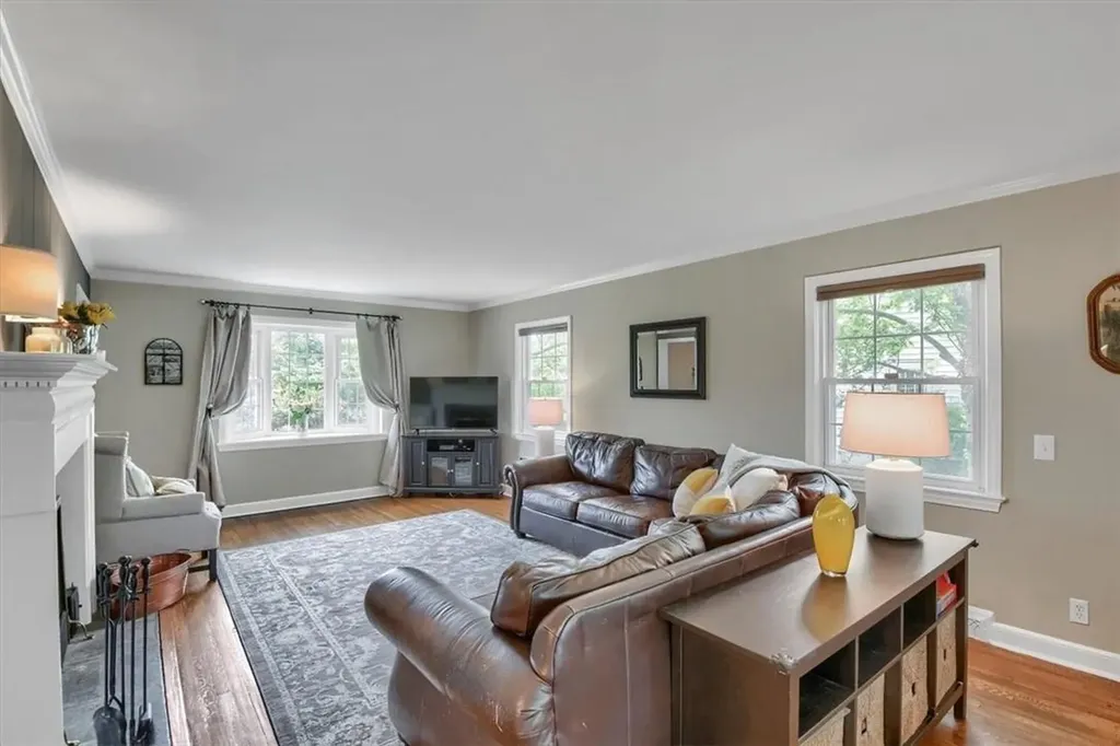140 Ralph Avenue White Plains NY 10606
