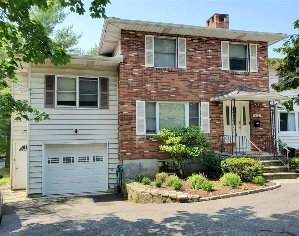 142 E Sunnyside Lane Irvington NY 10533