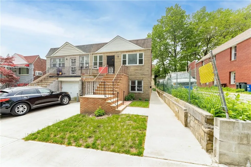 1134 Adee Avenue Bronx NY 10469