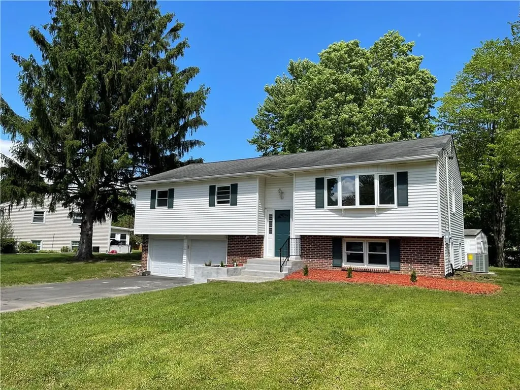3 Stone Ledge Lane New Windsor NY 12553