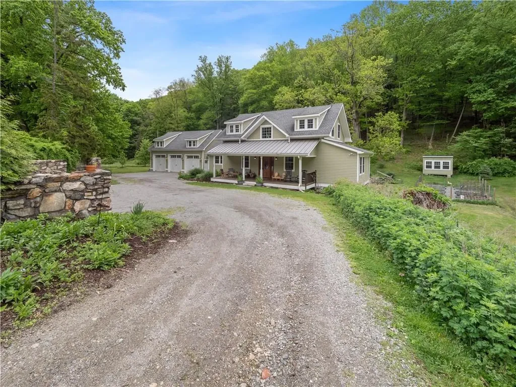24 Fox Hollow Lane Garrison NY 10524