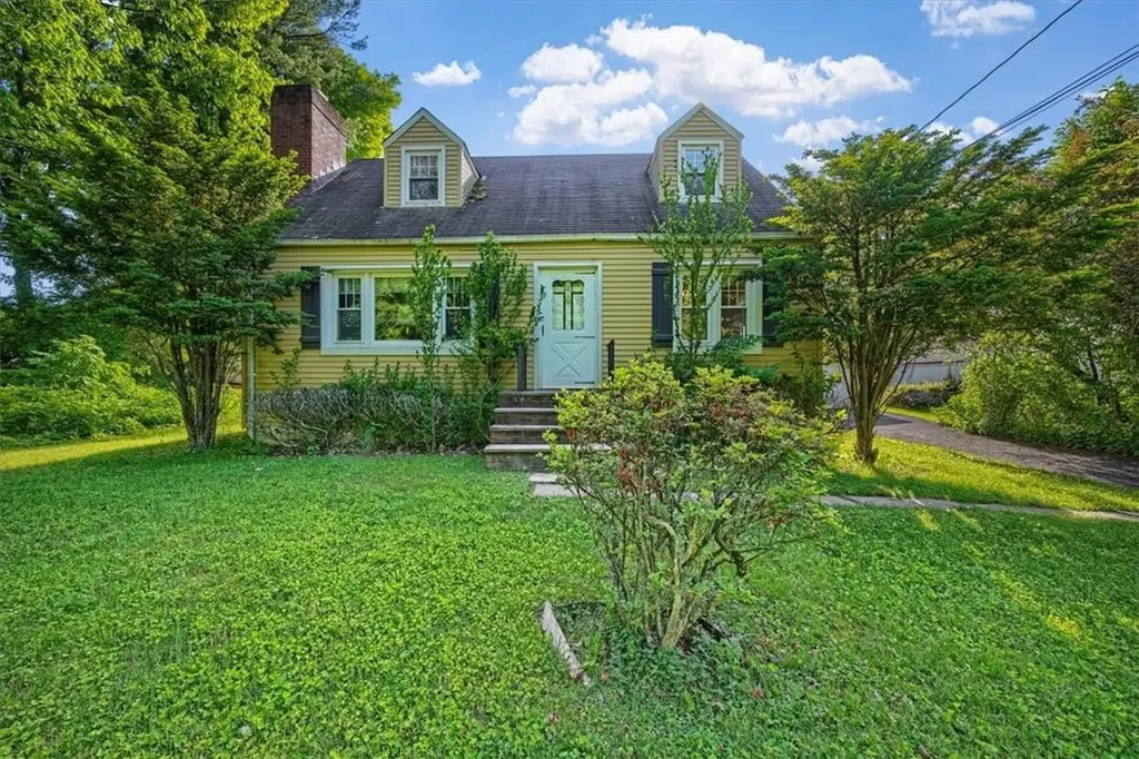 223 Linda Avenue Hawthorne NY 10532