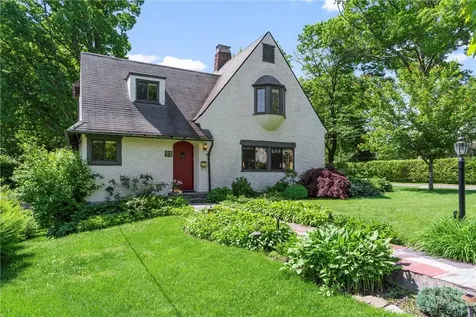 93 Edgewood Avenue Larchmont NY 10538