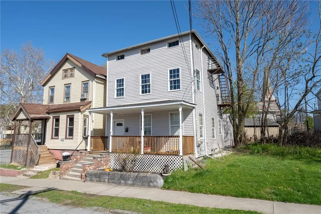 93 Catharine Street Poughkeepsie NY 12601