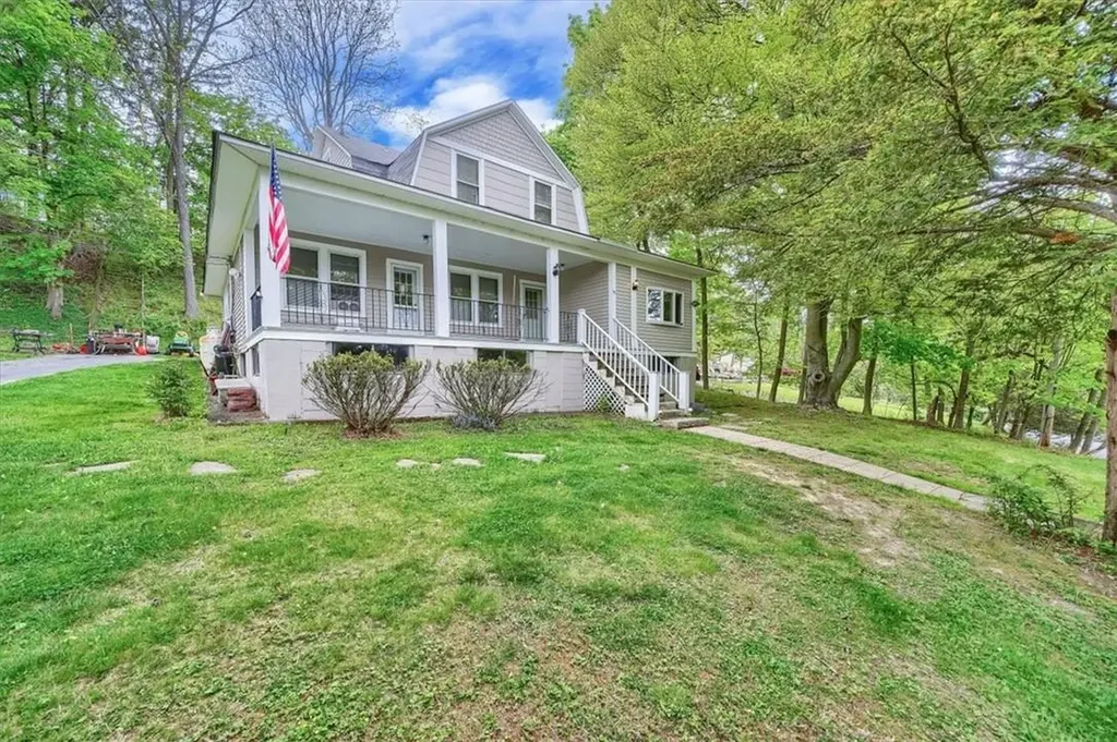 95 Lake Avenue Monroe NY 10950