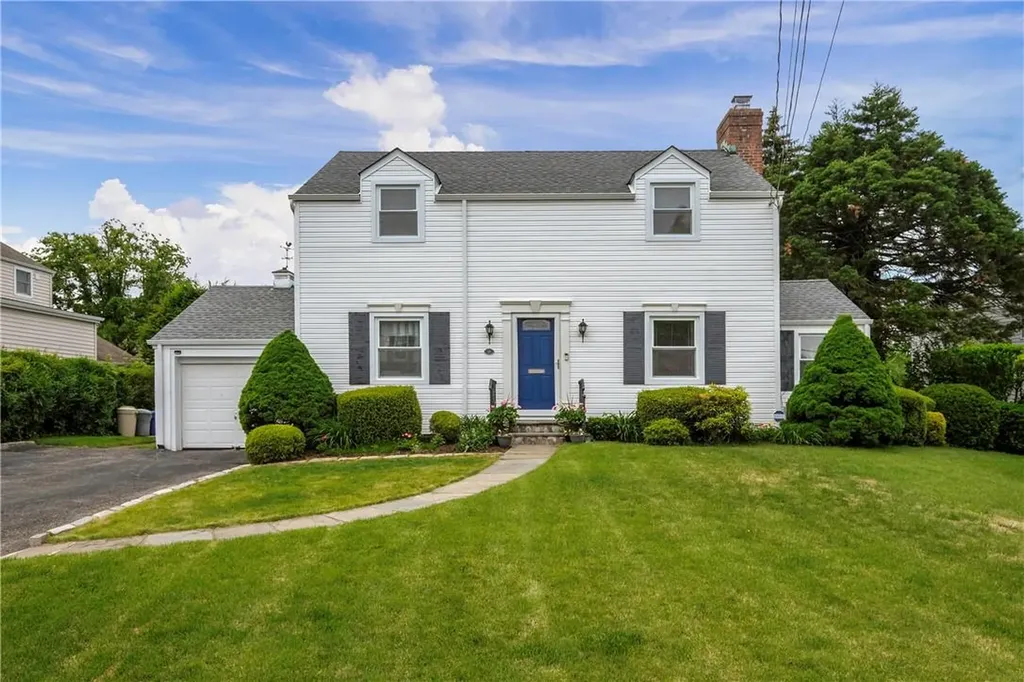 21 Laurel Place Eastchester NY 10709