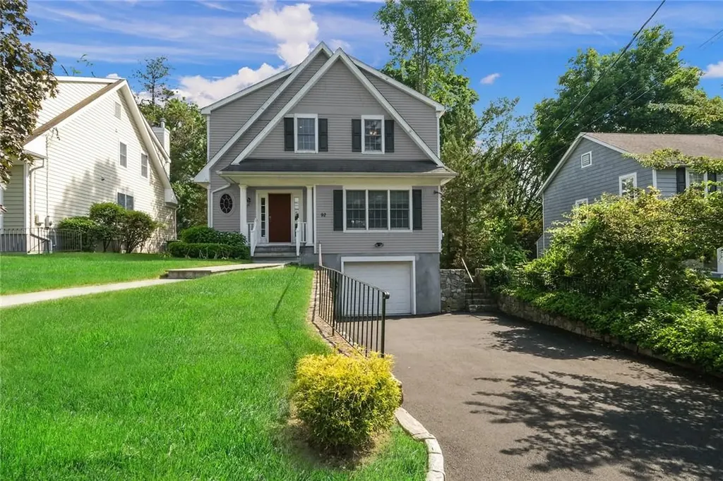 92 Brown Road Scarsdale NY 10583