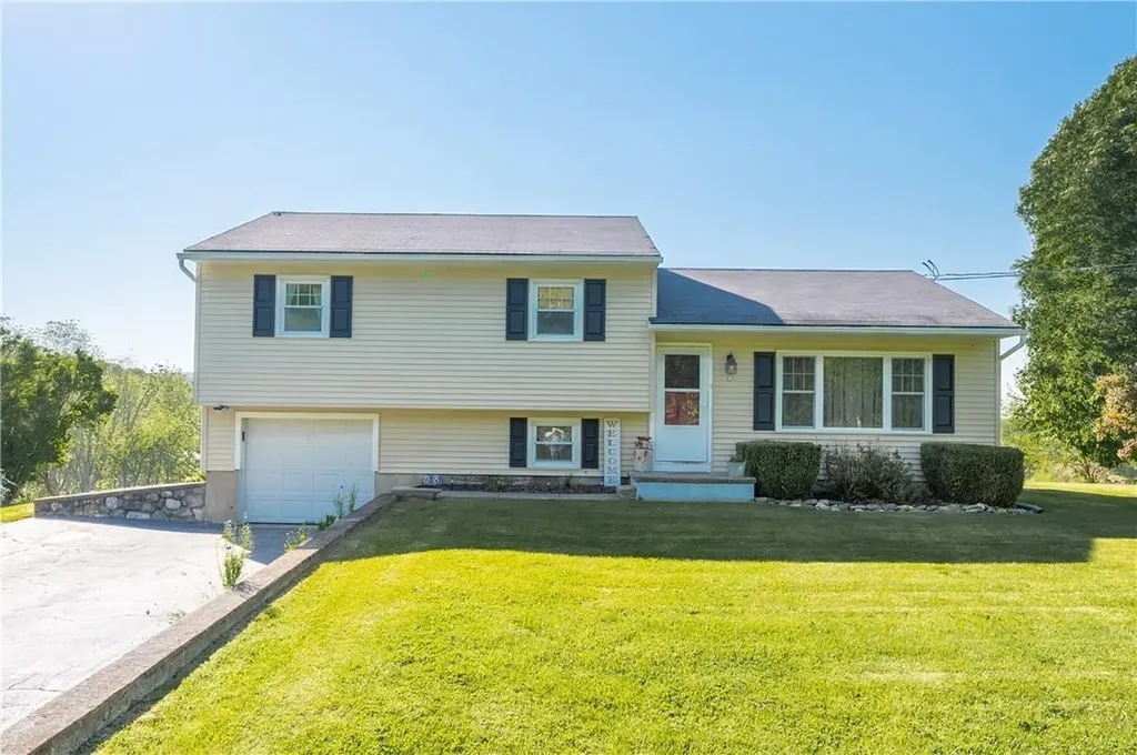 58 Prices Switch Road Warwick NY 10990