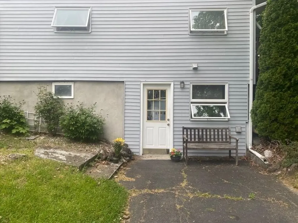 12 Hill Run Road Newburgh NY 12550