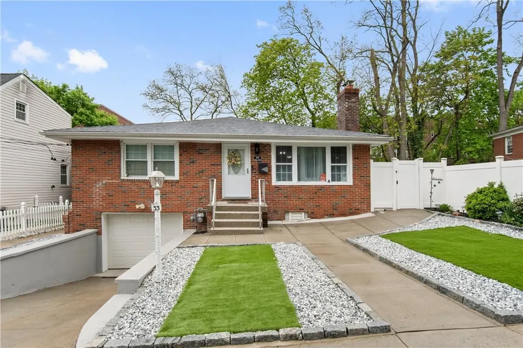 33 Valdale Avenue Yonkers NY 10705