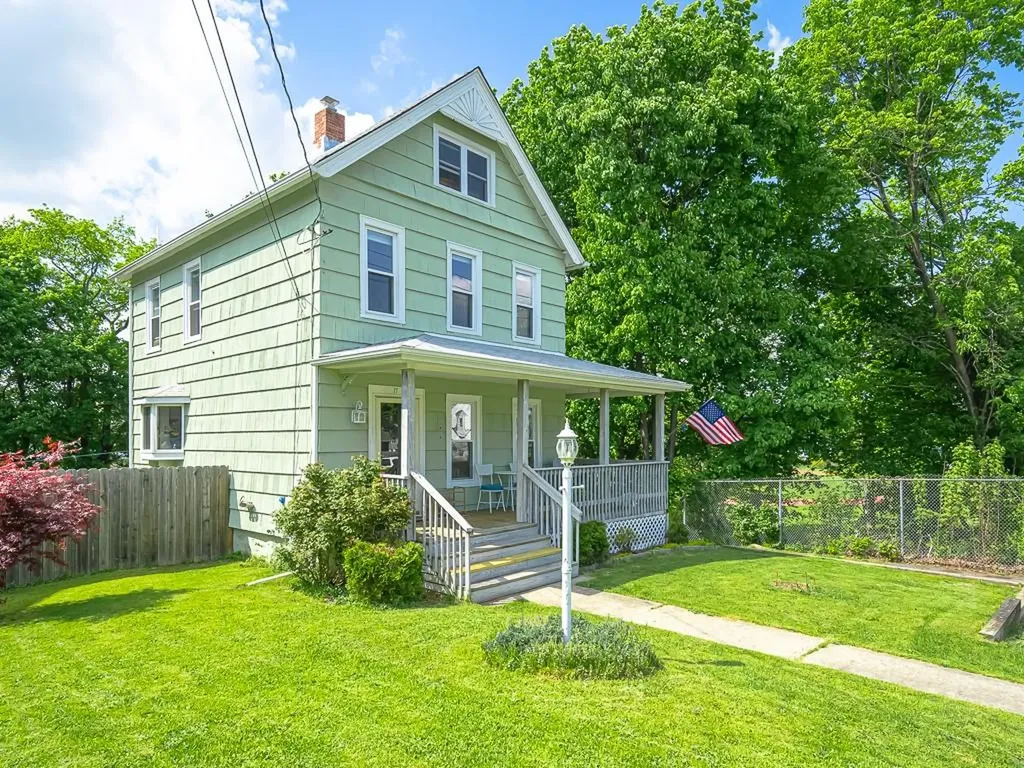 17 Horton Avenue Middletown NY 10940