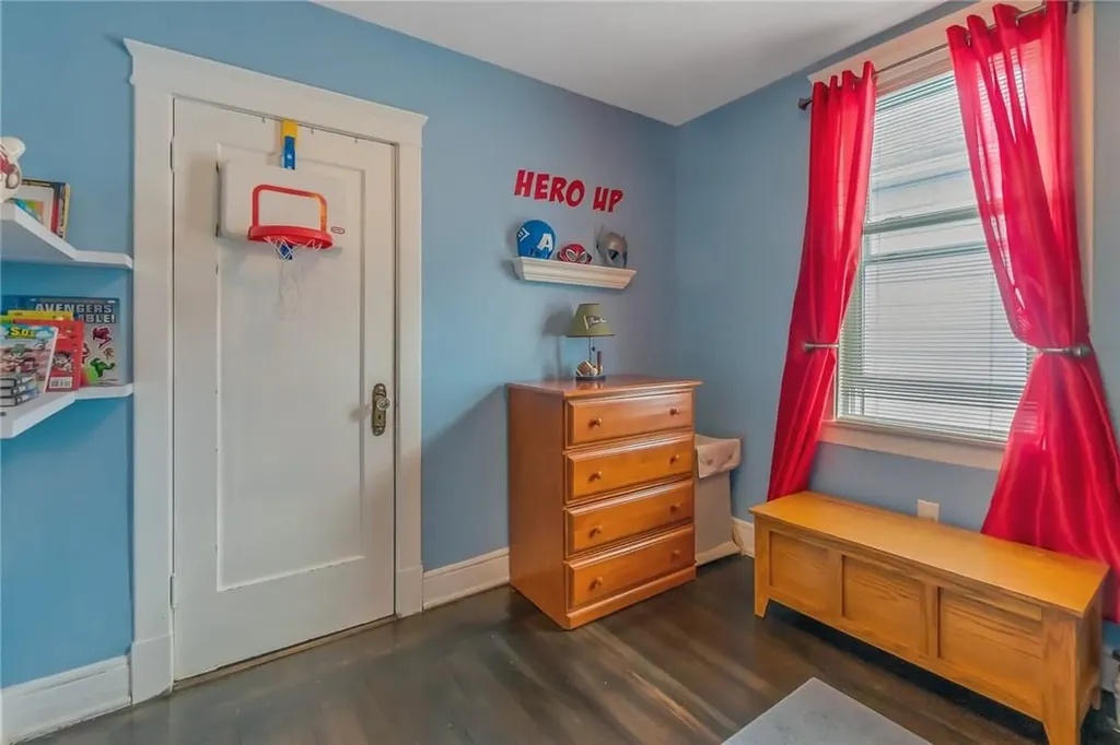 1582 Yates Avenue Bronx NY 10461