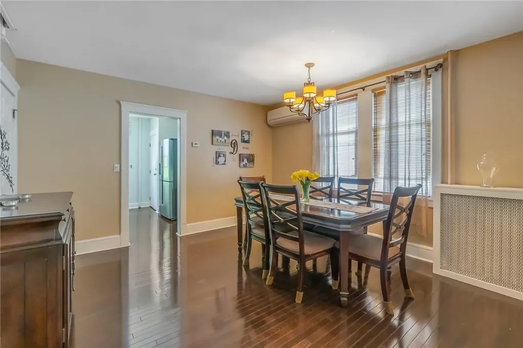 1582 Yates Avenue Bronx NY 10461