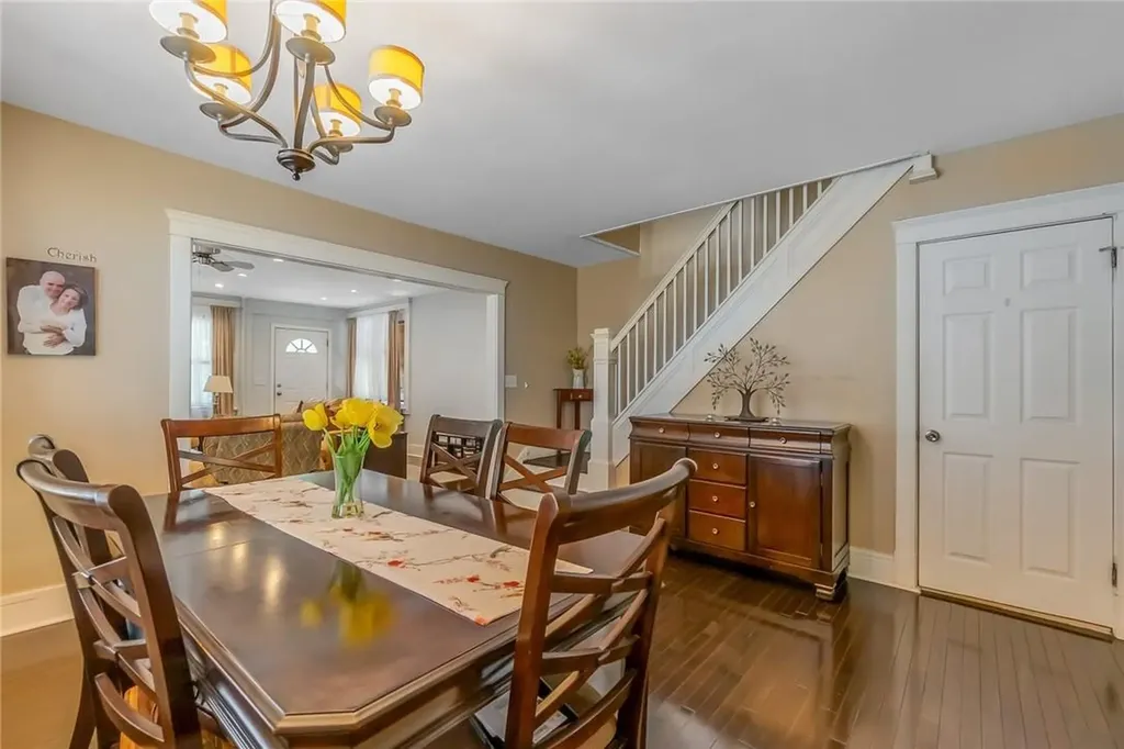 1582 Yates Avenue Bronx NY 10461