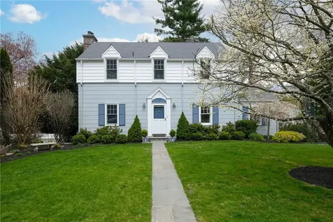 7 Laken Terrace New Rochelle NY 10801