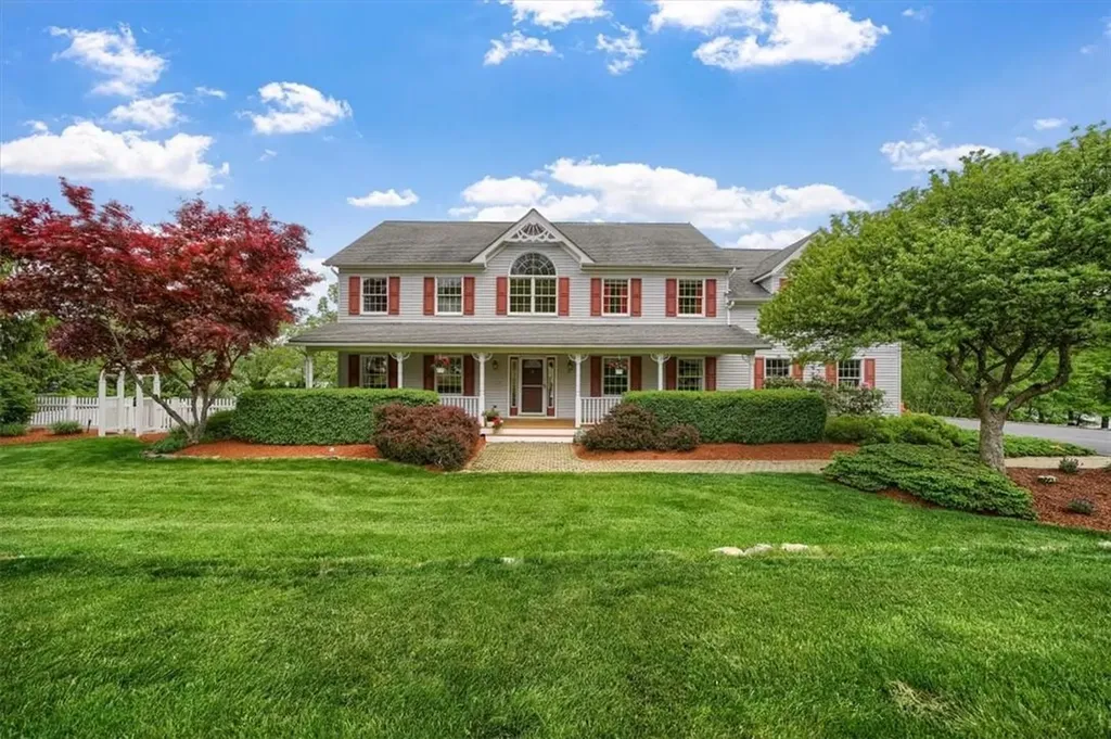 40 Waterview Terrace New Windsor NY 12553