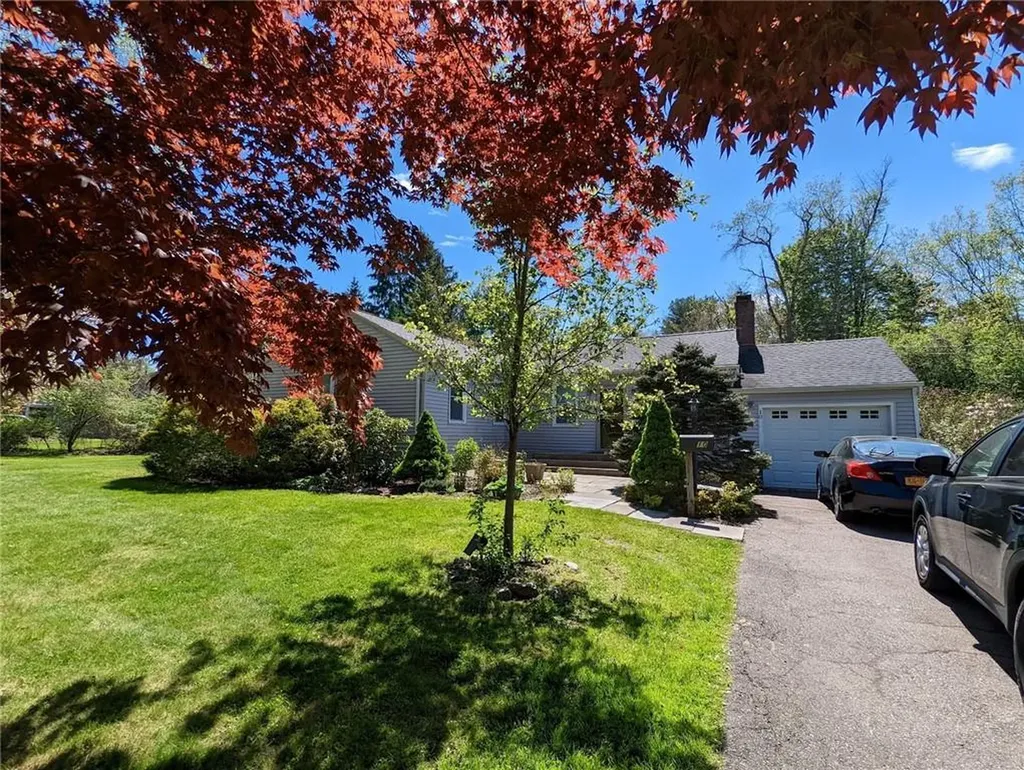 10 Kathleen Lane Mount Kisco NY 10549