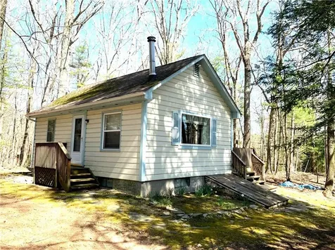 100 Maple Park Drive Shohola PA 18458