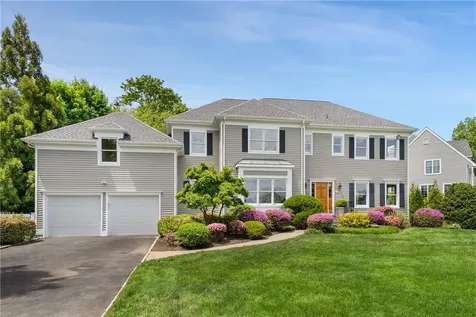 5 Prince Willow Lane Mamaroneck NY 10543