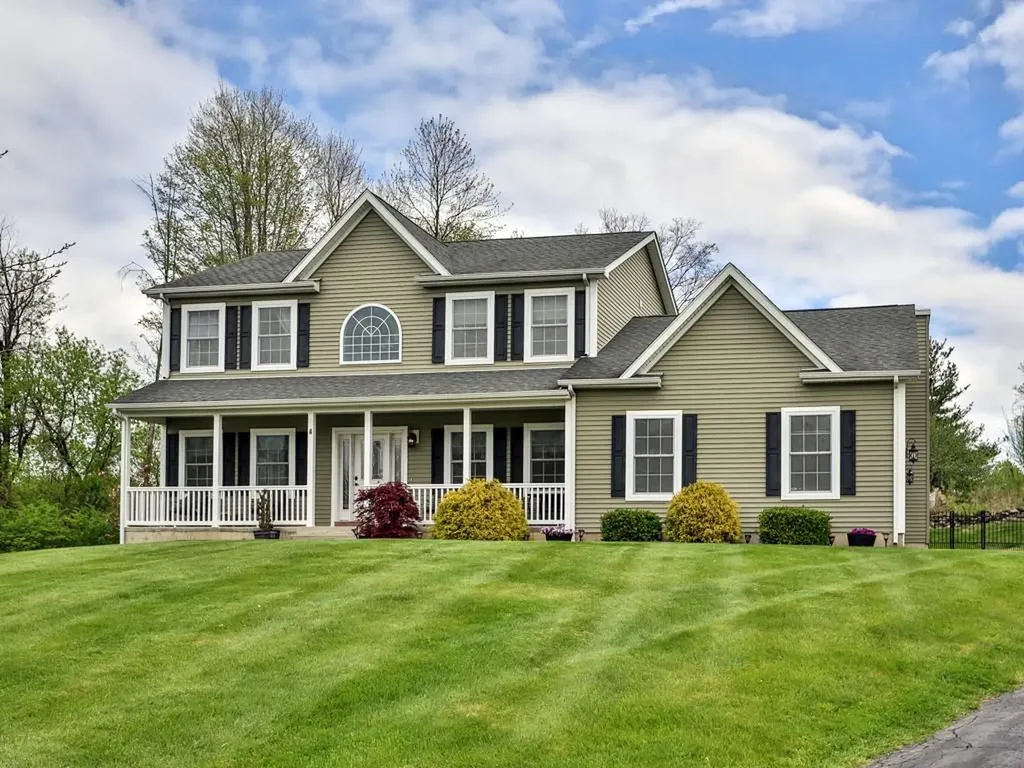 4 Tanyas Court Monroe NY 10950