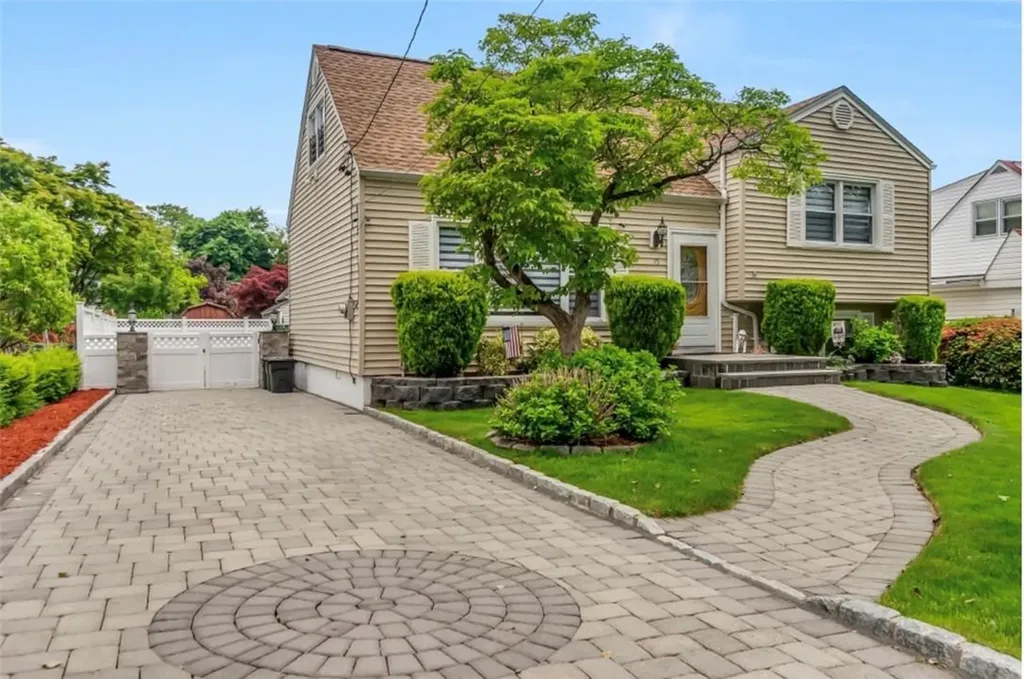 15 Westwood Road Yonkers NY 10710