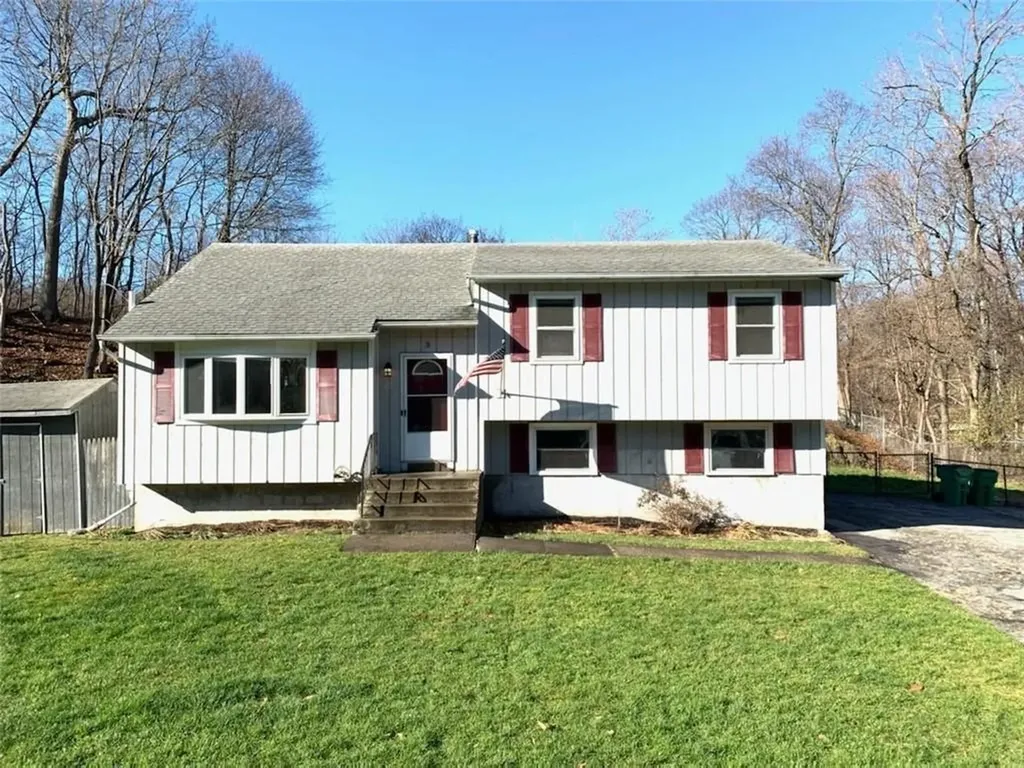 3 Tracey Drive Beacon NY 12508