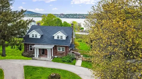 1085 Wolcott Avenue Beacon NY 12508