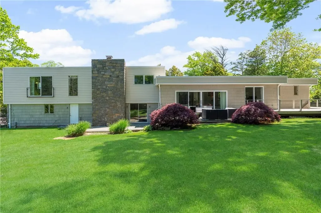727 Cove Road Mamaroneck NY 10543