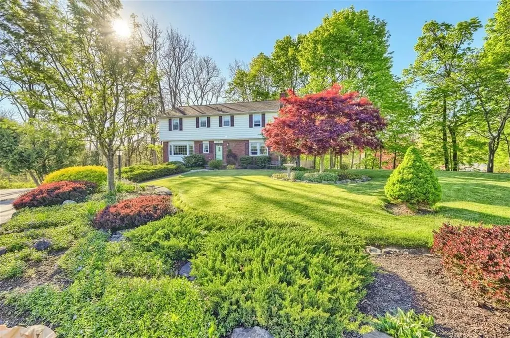 48 Thornwood Drive Poughkeepsie NY 12603