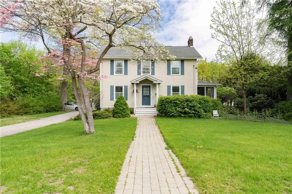 91 Jackson Street Fishkill NY 12524