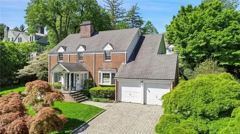 16 Ervilla Drive Larchmont NY 10538