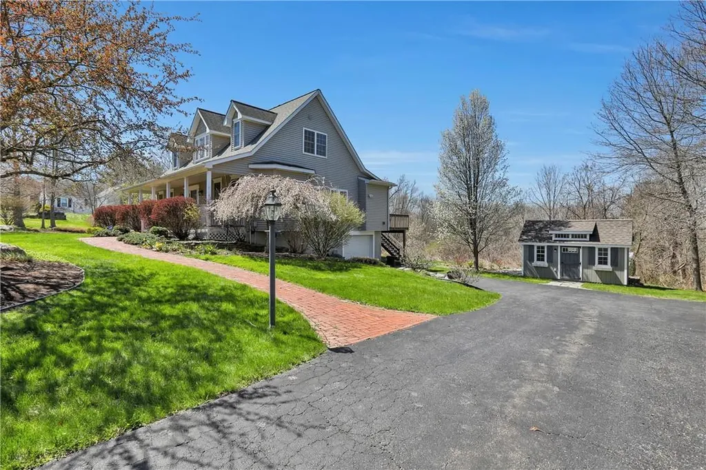 186 High Meadows Road Walden NY 12586