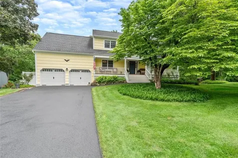 116 Woodcrest Terrace Amawalk NY 10501