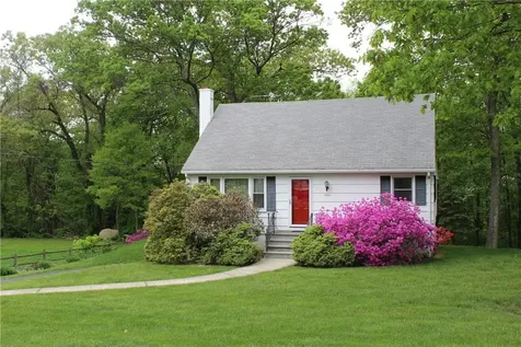 3851 Eleanor Drive Mohegan Lake NY 10547