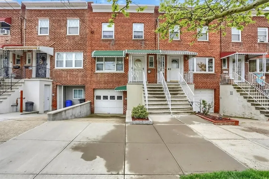 3232 Layton Avenue Bronx NY 10465