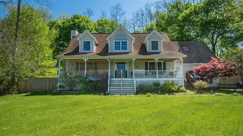 11 Davis Road Poughkeepsie NY 12603